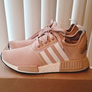 Adidas Originals NMD R1 Women's Size 7.5 Sneakers. New